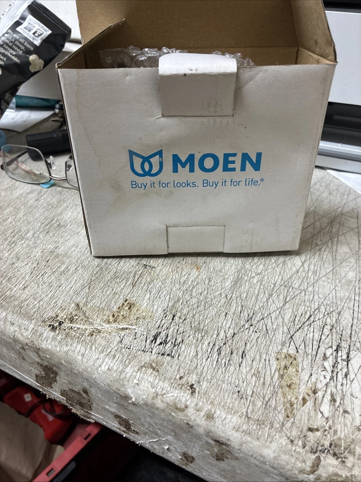 MOEN Show House YB9803WR Waterhill Bath Robe Hook in Wrought Iron New in Box
