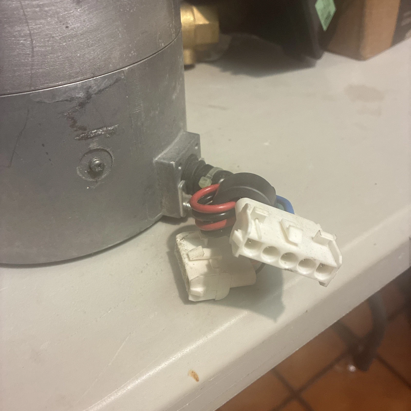 DMUA4C2TX ECM Motor -TRANE- D803584P06 (MOT14416) 1/2HP 120/240V - Image 4