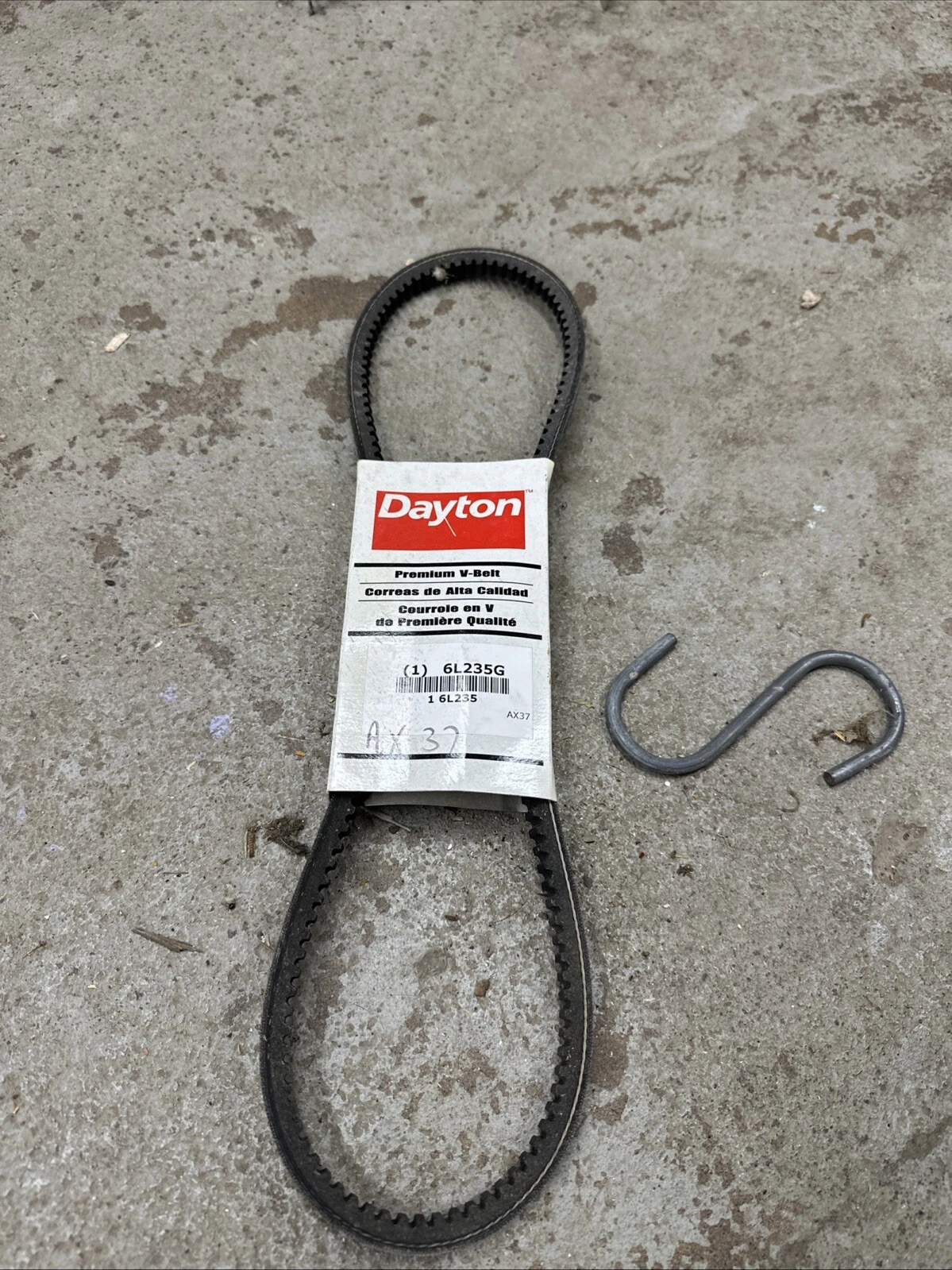 Dayton 6L235 AX37 1/2" W X 39" L Cogged V-Belt 1 Rib Ax37