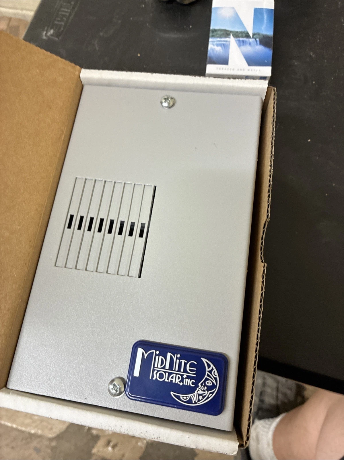 Midnite Solar Big Baby Box MNBIGBABY Enclosure Combiner Breaker Box Solar Wind - Image 4